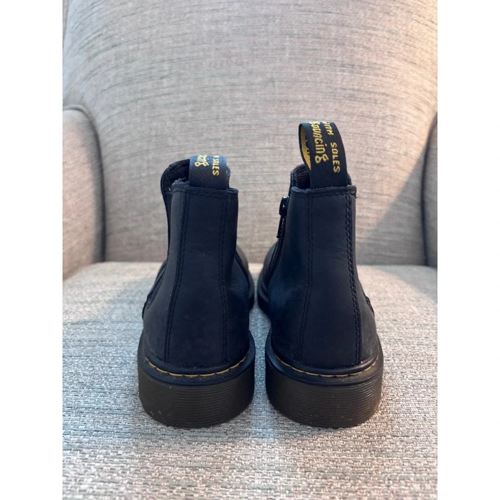 Dr. Martens Banzai Black Leather Chelsea Boots Youth US 3 AW004 SK 05 R